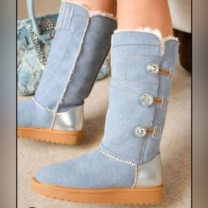 Fur-Lined Denim Lug Sole Booties Metallic Detail Women’s Size 7